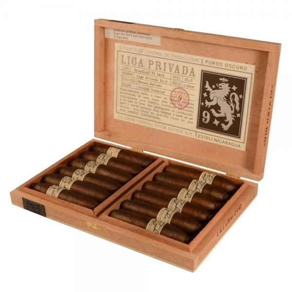 Liga Privada No 9 Flying Pig (BOX OF 12)
