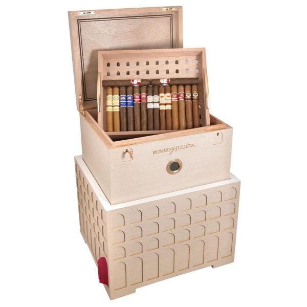 Romeo y Julieta 150th Anniversary Humidor with Toro Cigars